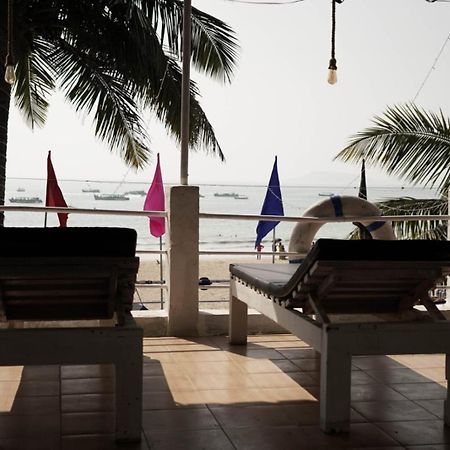 Saritas Guest House - Bogmalo Beach Екстериор снимка