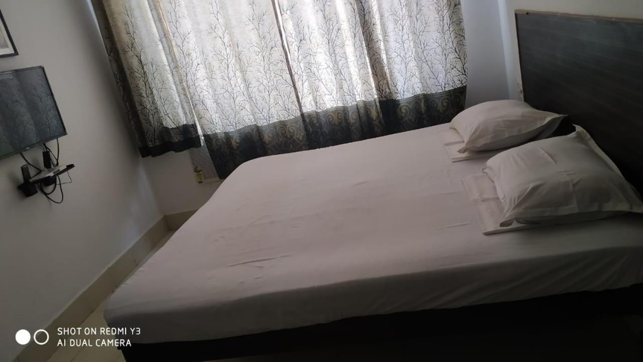 Saritas Guest House - Bogmalo Beach Екстериор снимка