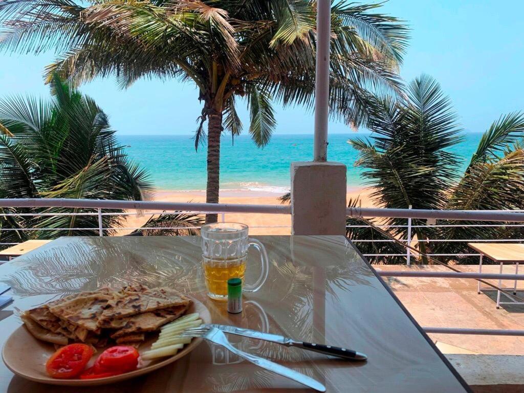 Saritas Guest House - Bogmalo Beach Екстериор снимка